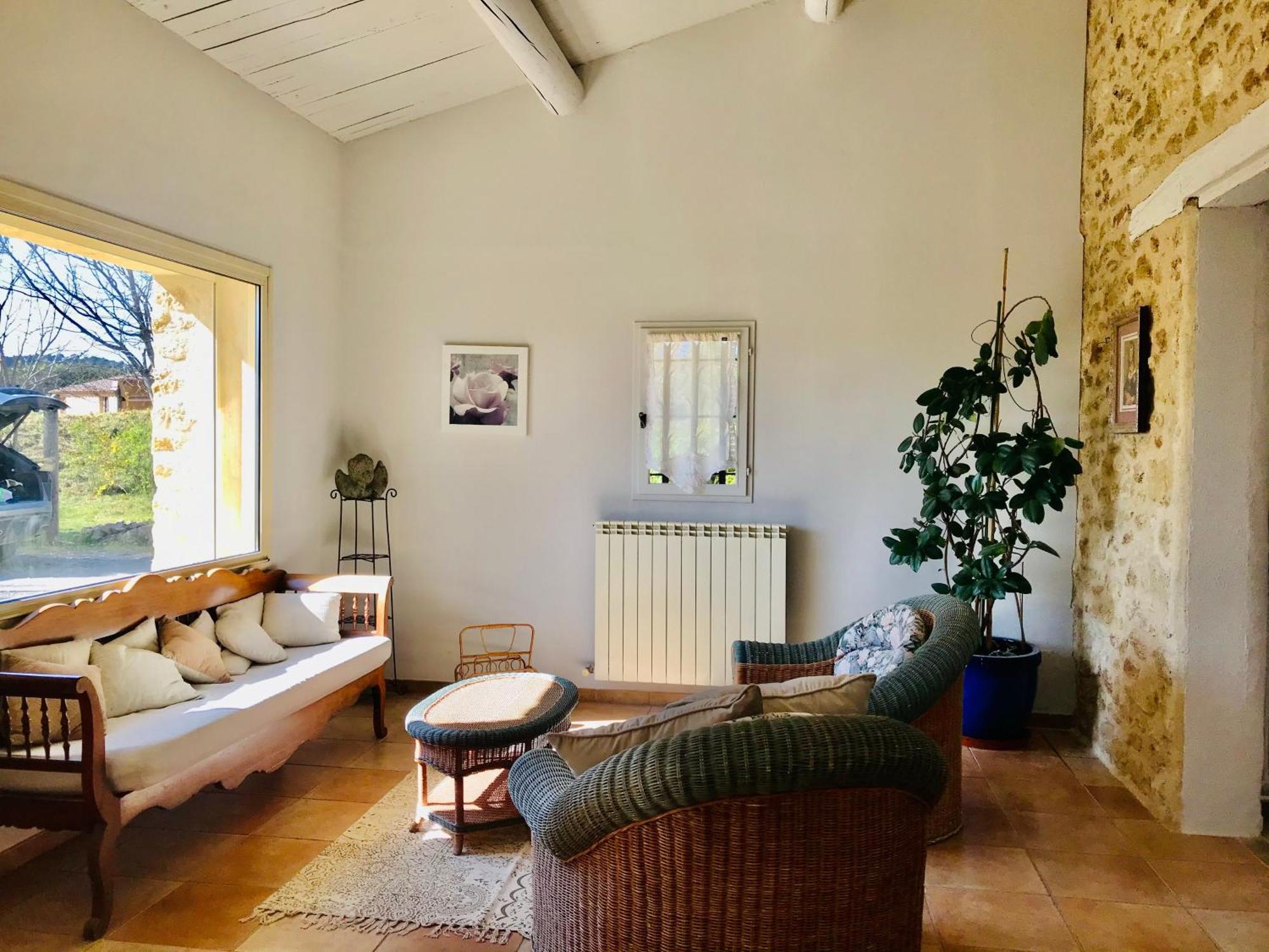 Chateau Saint-Pierre De Mejans Puyvert Εξωτερικό φωτογραφία